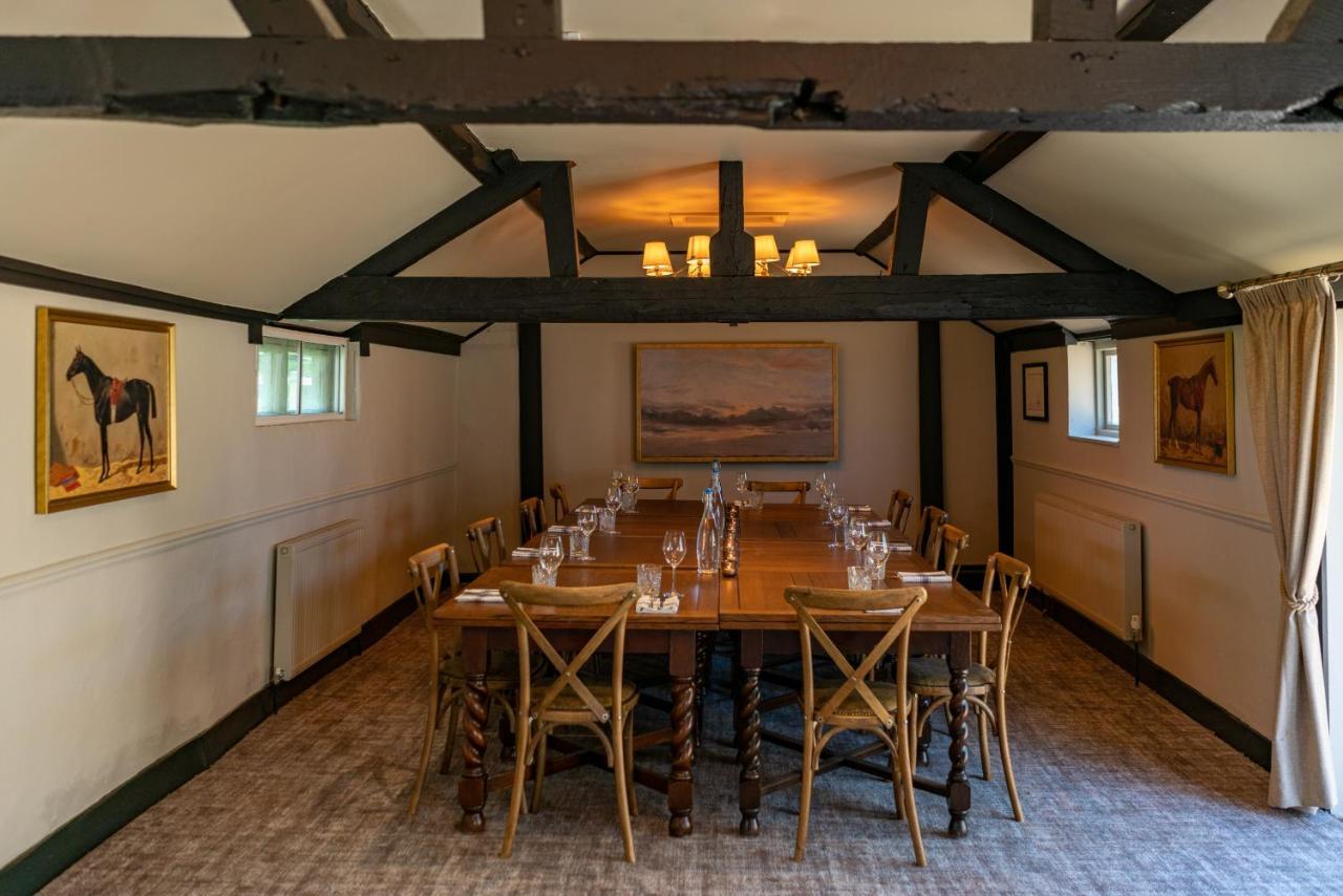 High Corner Inn Godshill  Esterno foto