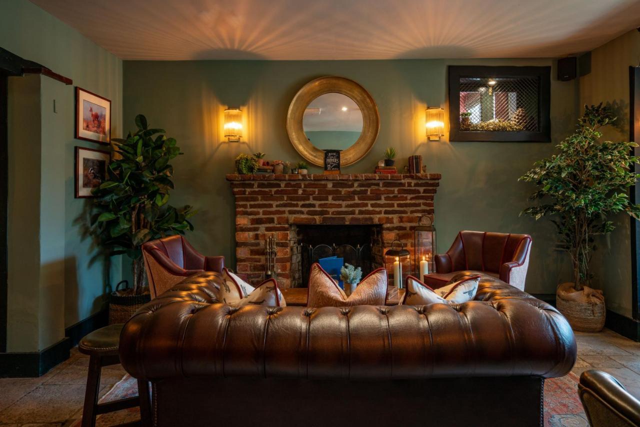 High Corner Inn Godshill  Esterno foto